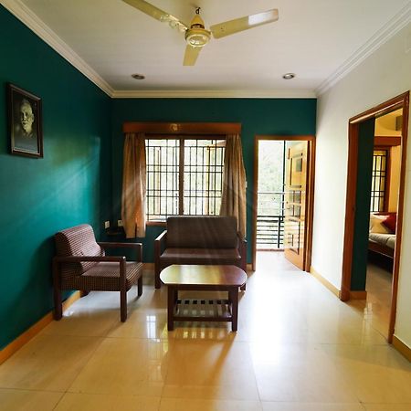Ramana Towers Appartement Tiruvannāmalai Buitenkant foto