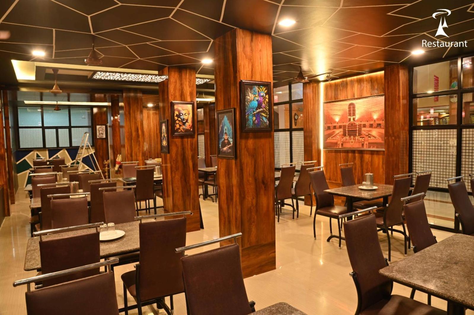 Ramana Towers Appartement Tiruvannāmalai Buitenkant foto