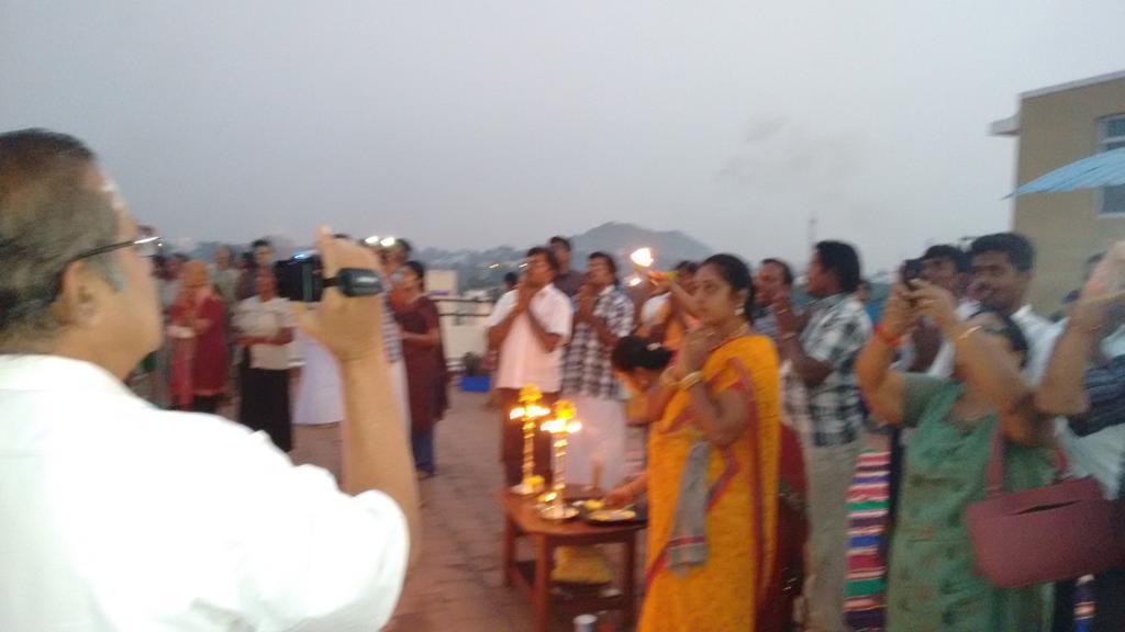 Ramana Towers Appartement Tiruvannāmalai Buitenkant foto